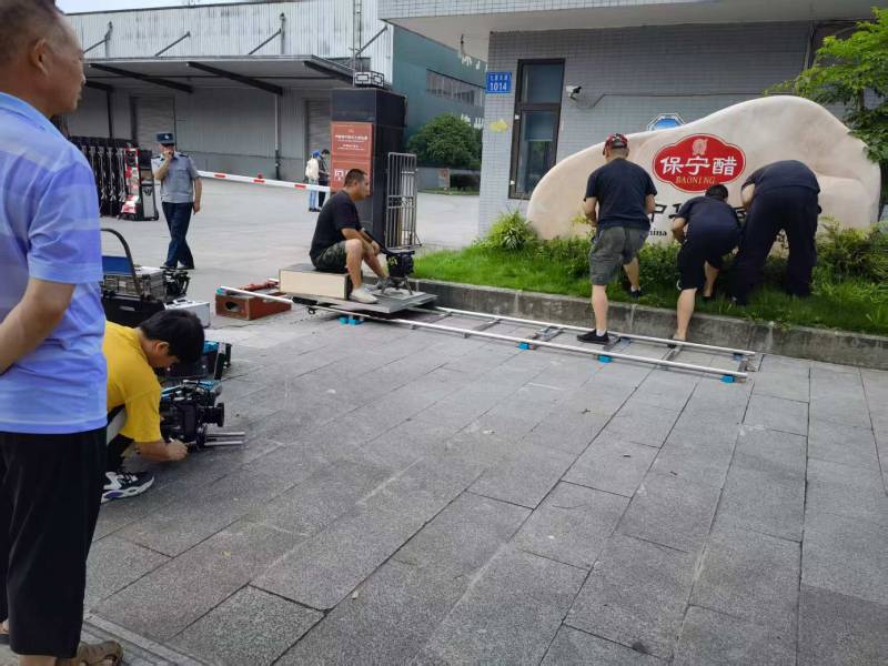 咸安区广告片拍摄公司核心优势：全流程服务，让品牌广告片省心更出彩